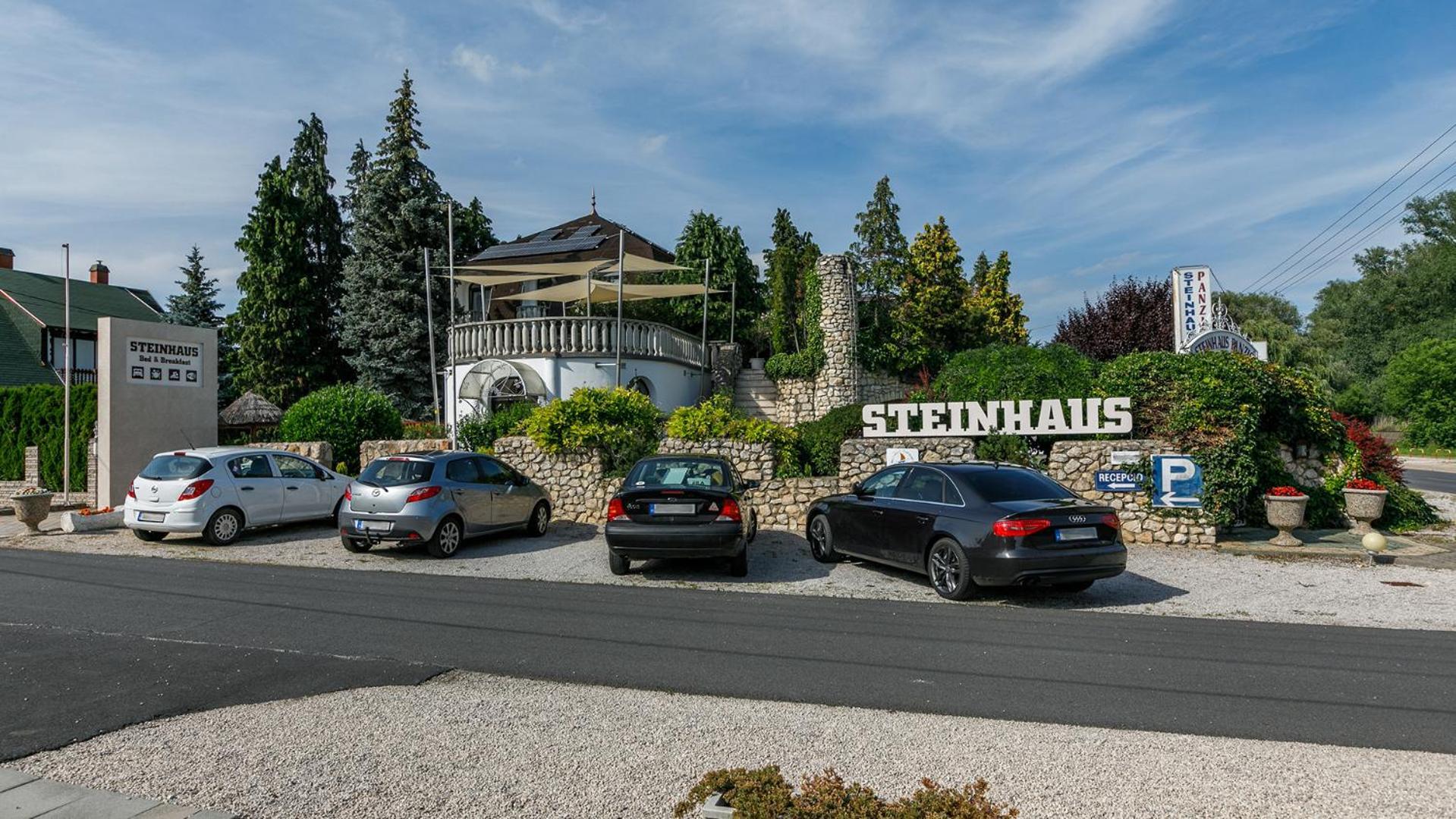 Steinhaus Bed & Breakfast Keszthely Exterior foto