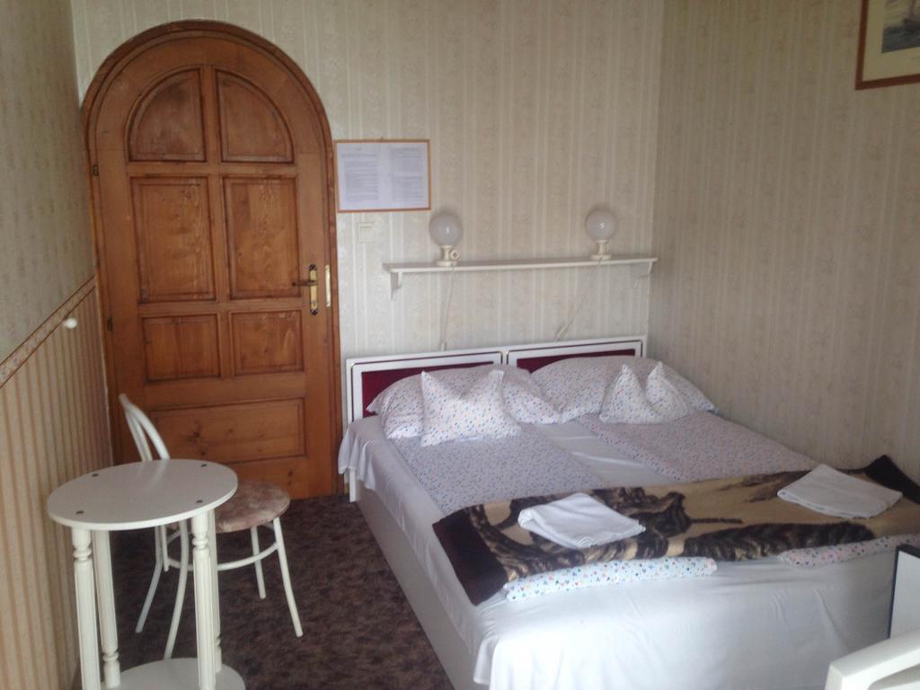 Steinhaus Bed & Breakfast Keszthely Exterior foto