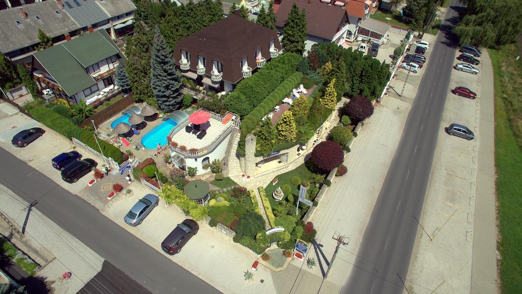 Steinhaus Bed & Breakfast Keszthely Exterior foto